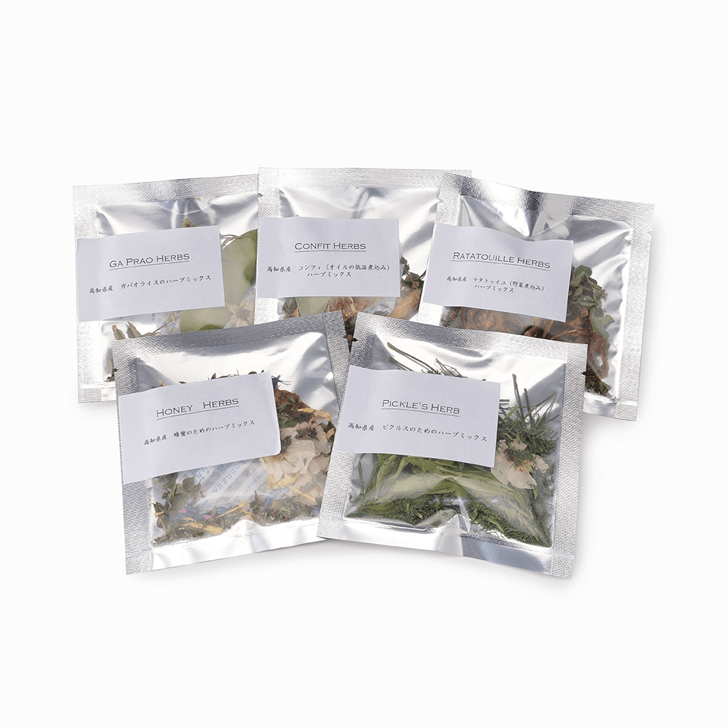 
                  
                    【ハーブ仁淀川】高知県産 ガパオライスのハーブミックス 1.5g
                  
                