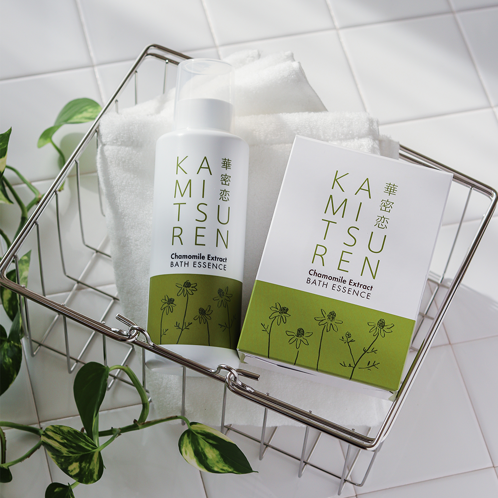 華密恋】カミツレエキス100% 薬用入浴剤(50ml/250ml/400ml/1500ml 華密恋】カミツレエキス100% 薬用入浴剤(50ml/250ml/400ml/1500ml