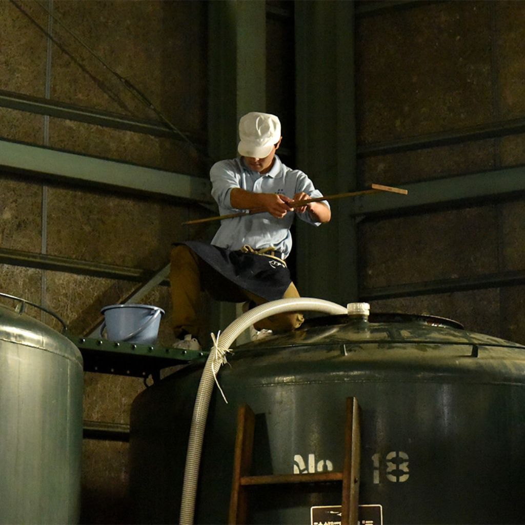 
                  
                    【自然派きくち村】無濾過生原酒 純米吟醸「菊池川」 槽(ふね )しぼり
                  
                